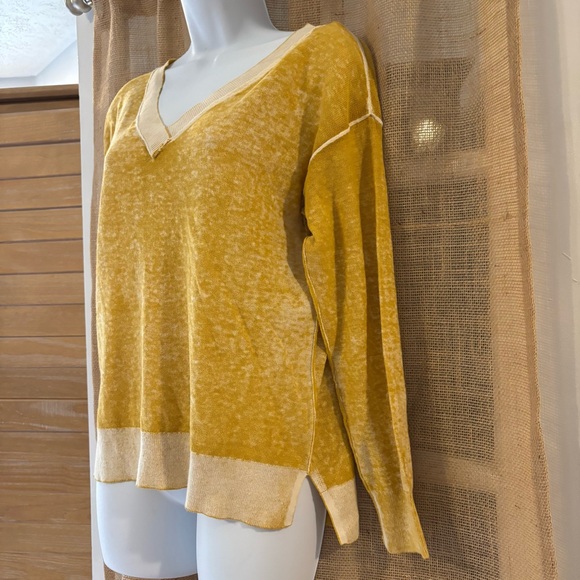 Sundance Mustard Knit Top - Picture 2 of 5